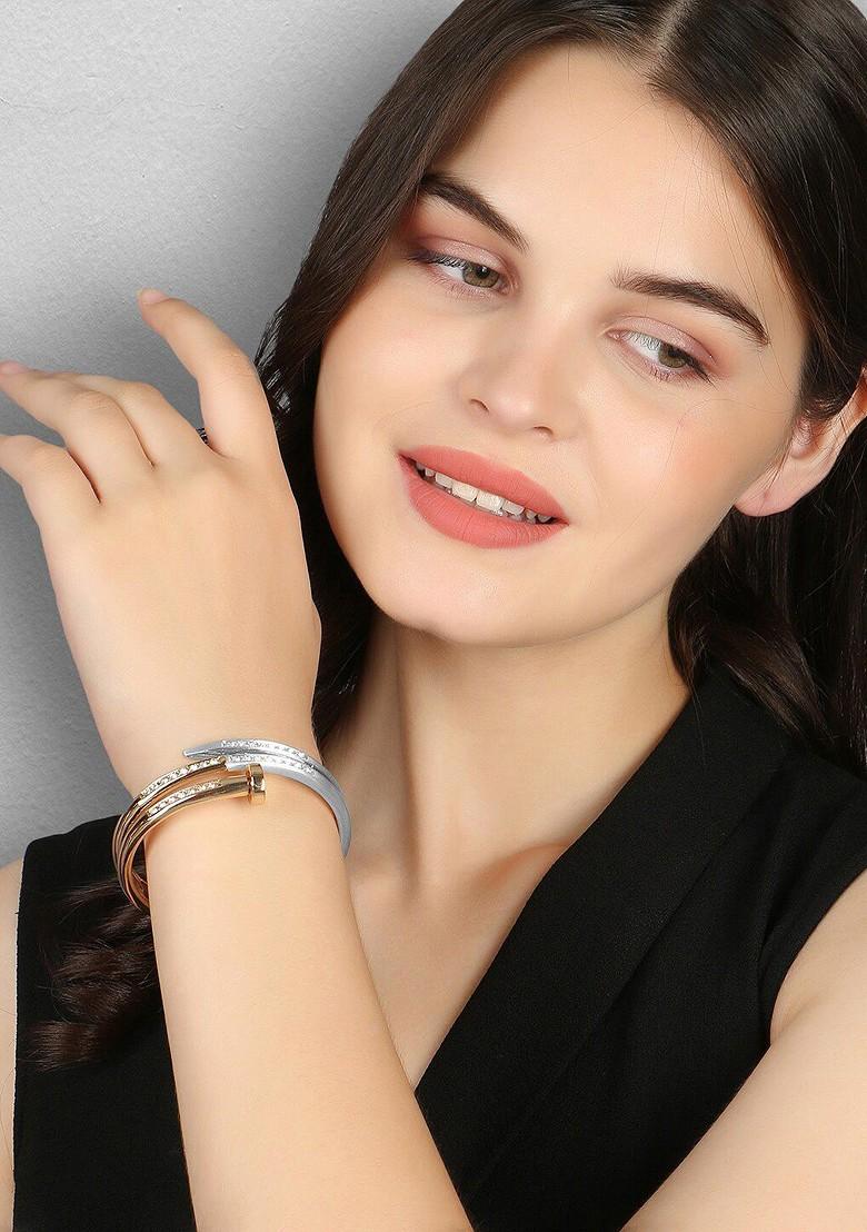 Gold Stone Studded And Beaded Gold Plated Bracelet