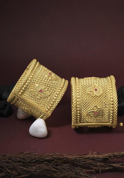 Gold Plain Gold Plated Bangles (Set Of 2)