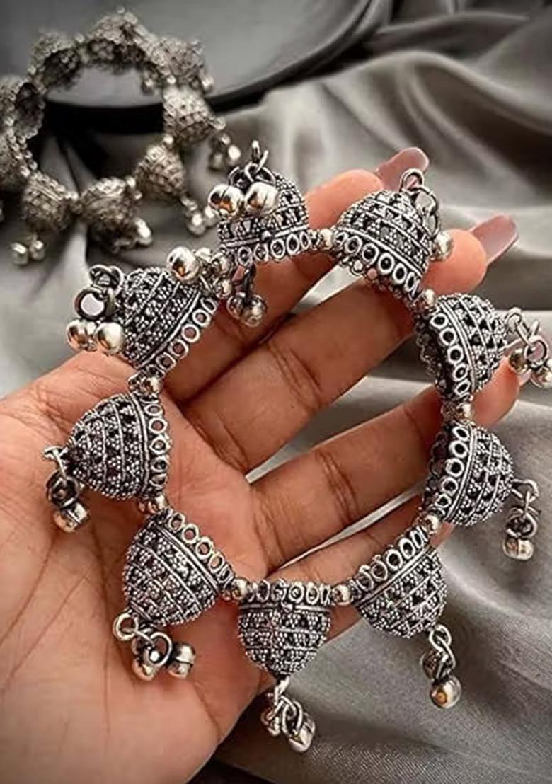 Silver 8 Cap Design Bracelet Pack Of 2 For Women