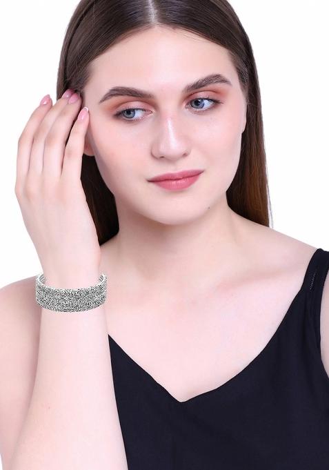 Women Silver-Plated Cubic Zirconia-Studded & Beaded Jewellery Set