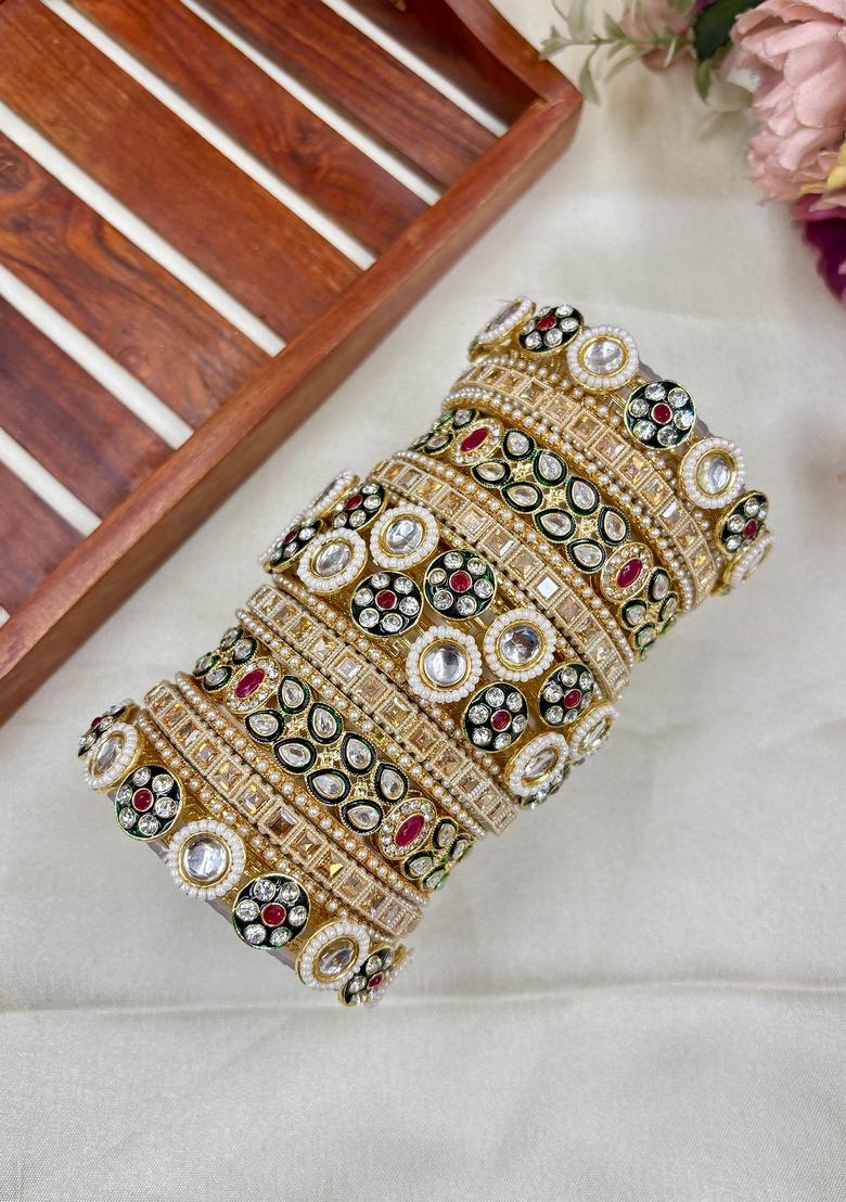 Golden Rajwadi Metal And Plastic Wedding Chuda Bangle Set