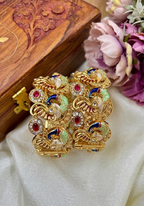 Golden Rajwadi Metal And Plastic Wedding Chuda Bangle Set