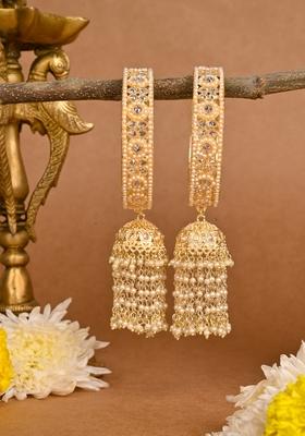 Golden Latkan Kada Metal And Plastic Wedding Chuda Bangle Set