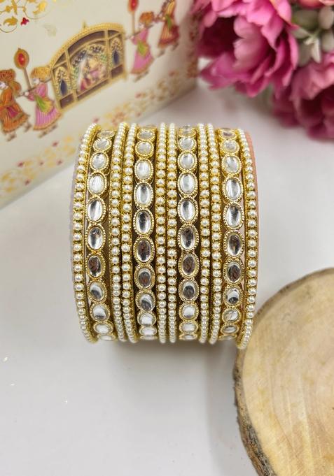 Golden Moti Paan Chudi Metal And Plastic Wedding Chuda Bangle Set