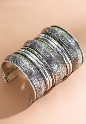 Silver Contemporary Handcuff