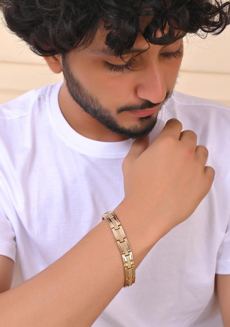 Men Gold Toned Stainless Steel Grid Pattern Chain Bracelet