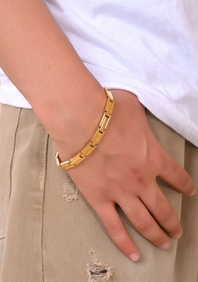 Gold Toned Linked Minimal Bracelet For Men