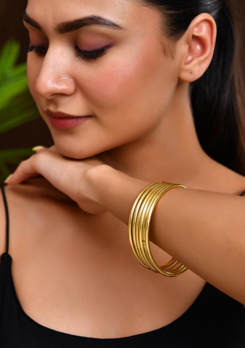 Set Of 6, 18K Gold Toned Anti Tarnish Bangles