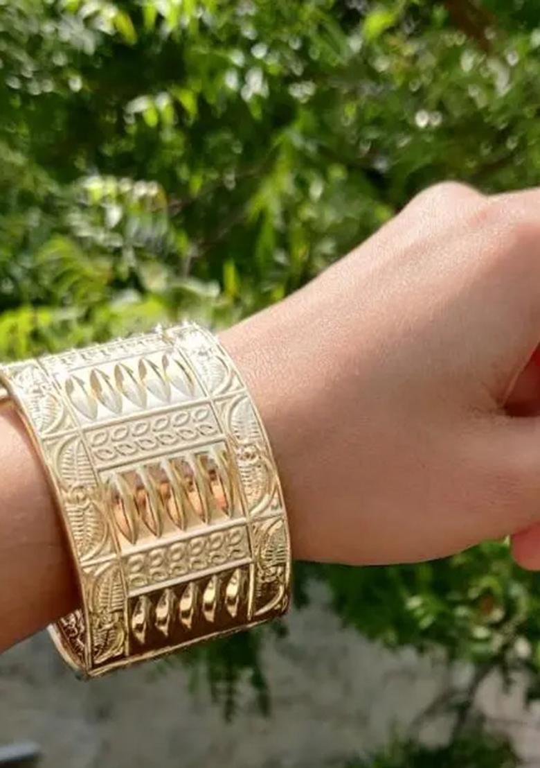 Golden Alloy Bracelet