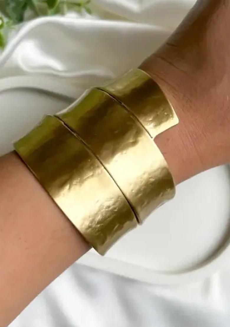 Golden Alloy Bracelet
