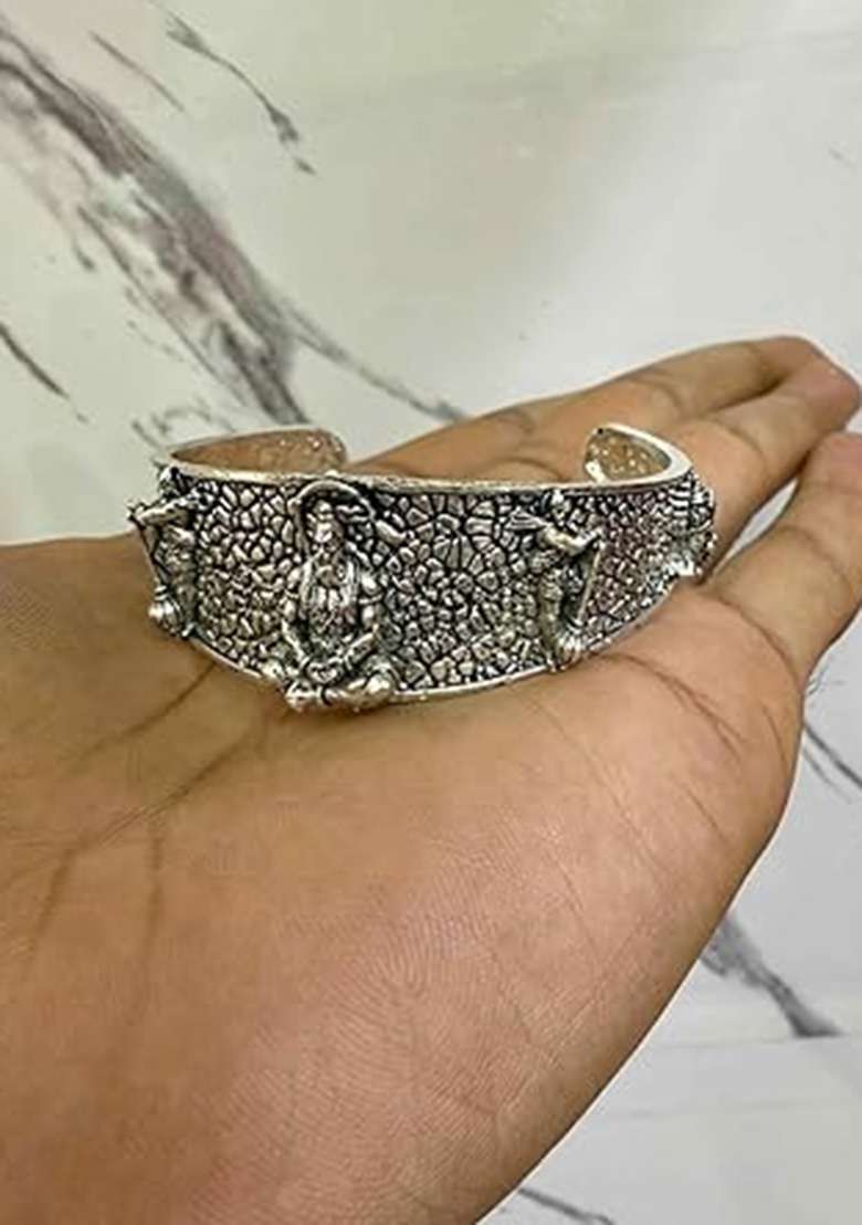 Silver Alloy Bracelet - Indya