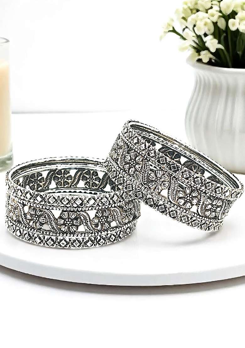 Set Of 6 Silver Oxidised Floral Bangle Set - Indya