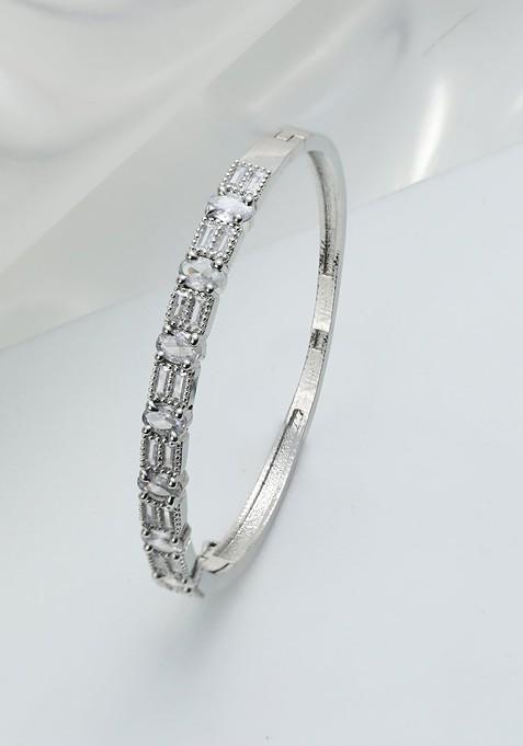 Women Silver Toned And White Brass American Diamond Silver Plated Bracelet