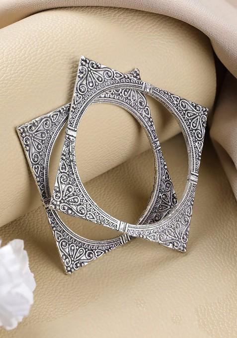 Woman Set Of 2 Silver Plated Oxidised Bangles