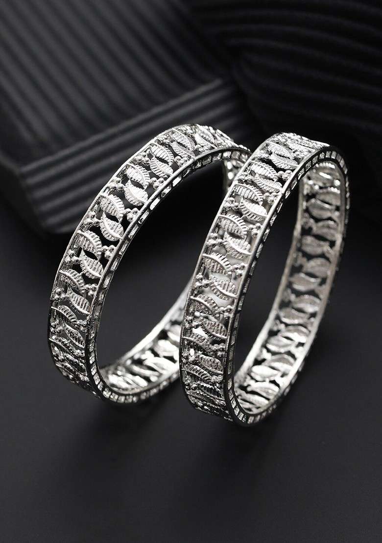 Set Of 2 Silver Plated Leaf Shaped Bangles - Indya