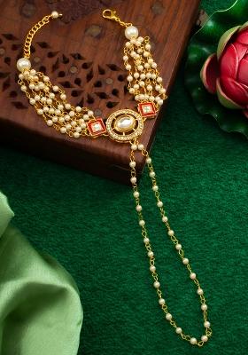 White Gold Plated Artificial Beads Handchain Bracelets