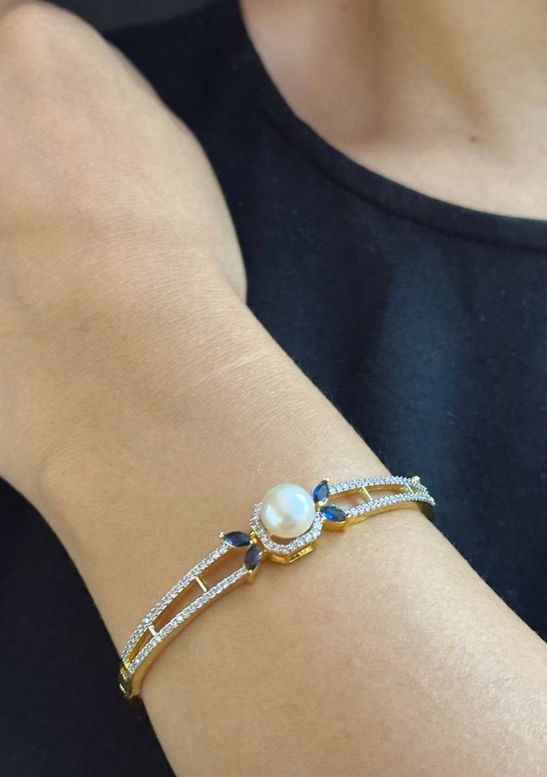 White Gold Plated Alloy Pearl Bracelet - Indya
