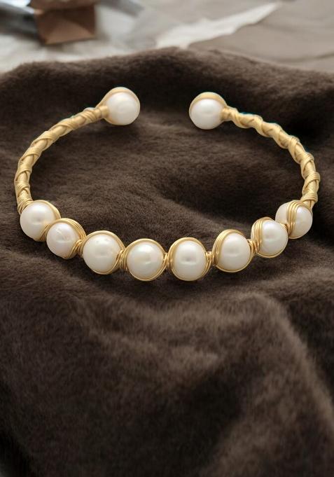 White Gold Plated Alloy Pearl Bracelet