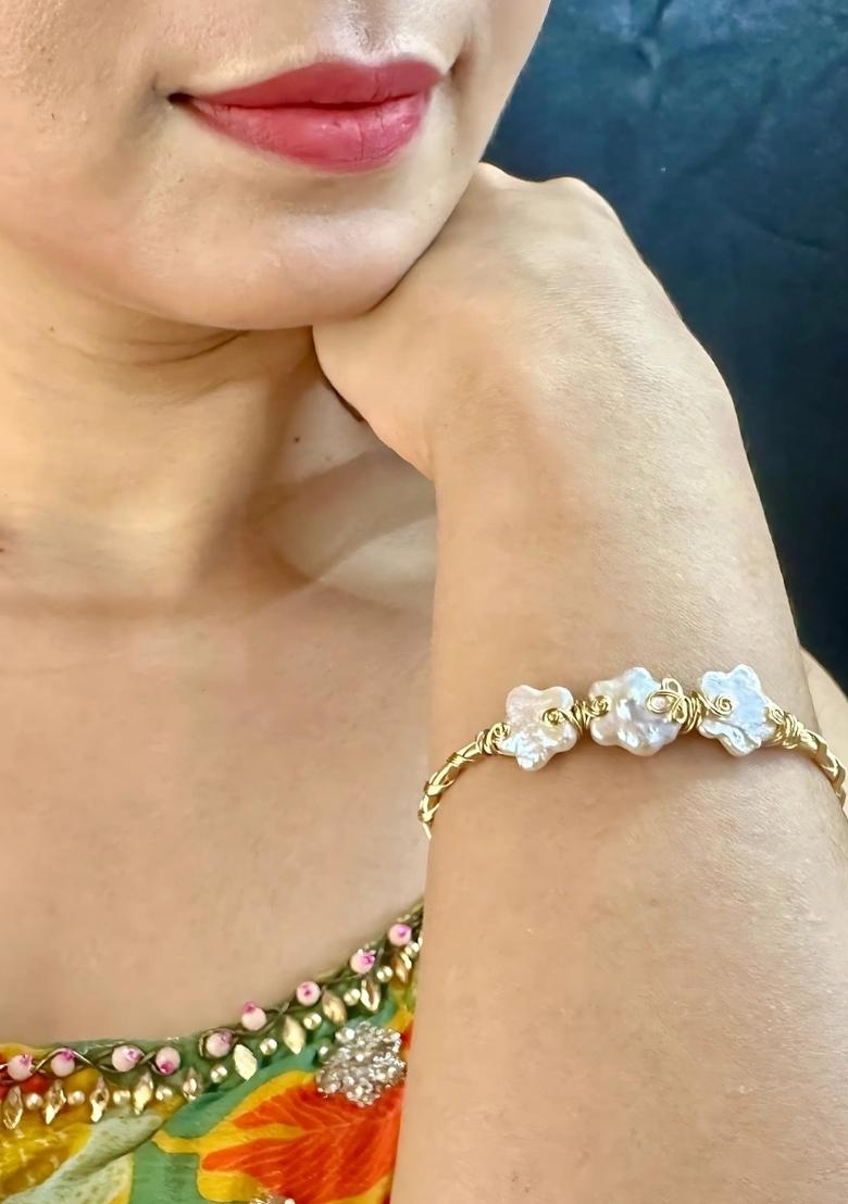 White Gold Plated Alloy Bracelet - Indya