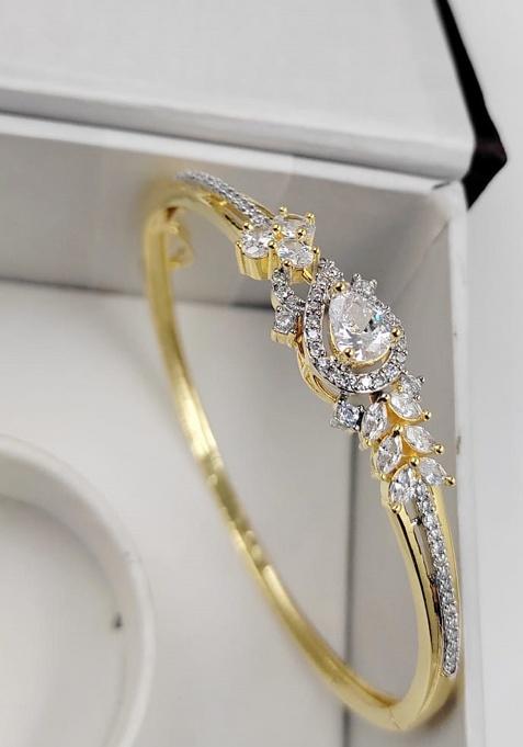 Golden Fancy Alloy Bracelet