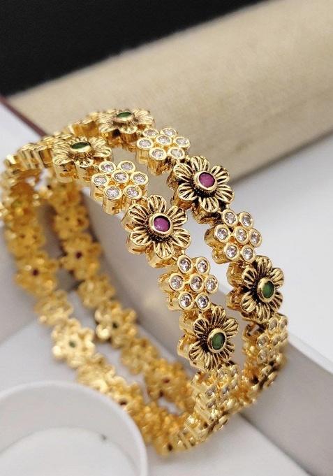 Multi Color Fancy Alloy Bangles Set