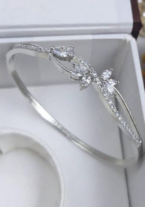 White Fancy Alloy Bracelet