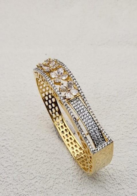 Golden Fancy Alloy Bracelet