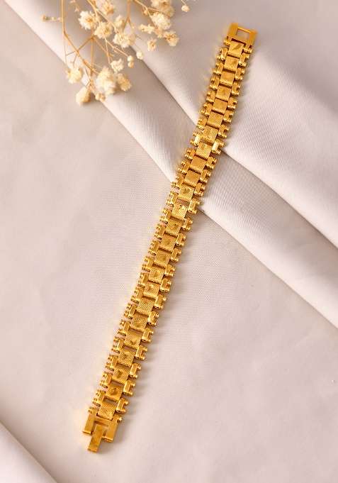 Gold Plated Handcrafted Stainless Steel Linked Bracelet For Men