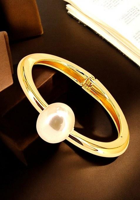 Golden Alloy Bracelet