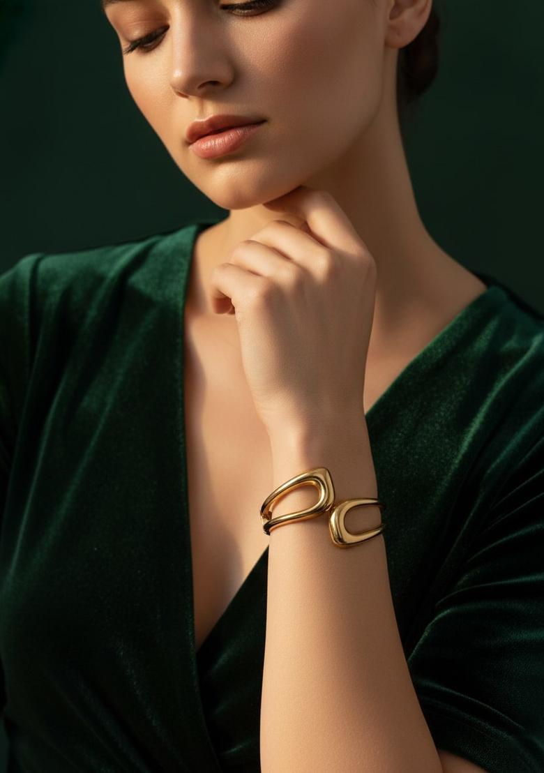 Golden Stainless Bracelet - Indya