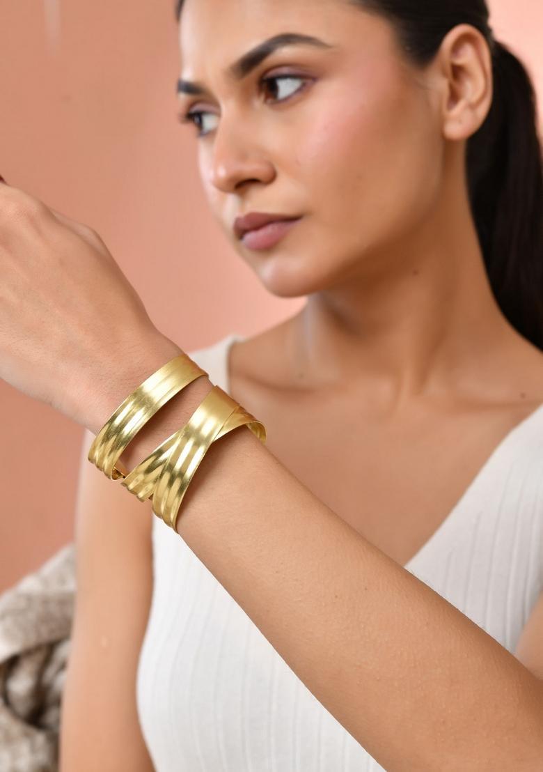 Gold Stainless Steel Bracelet - Indya