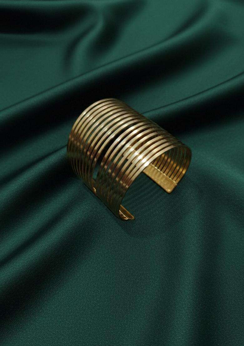 Gold Stainless Necklace - Indya