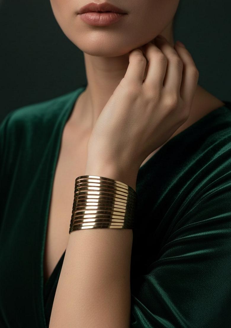 Gold Stainless Necklace - Indya