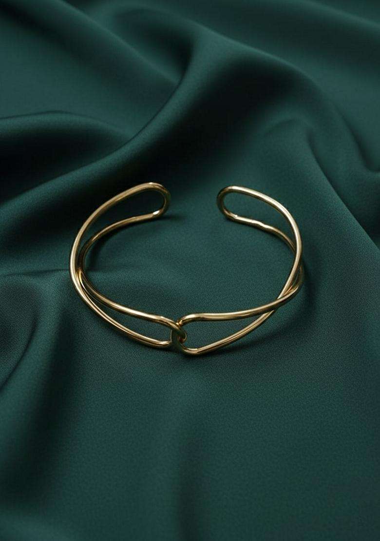 Gold Stainless Necklace - Indya