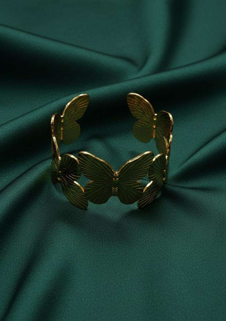 Gold Stainless Necklace - Indya