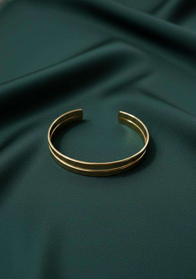 Gold Stainless Necklace - Indya