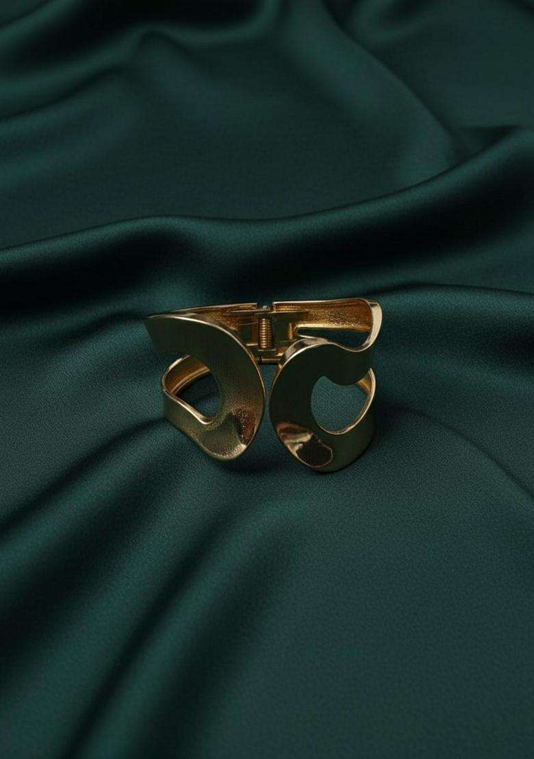 Gold Stainless Necklace - Indya