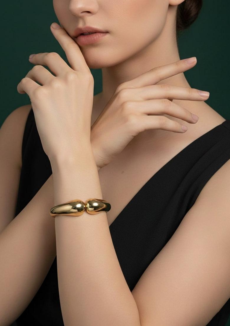 Gold Stainless Necklace - Indya