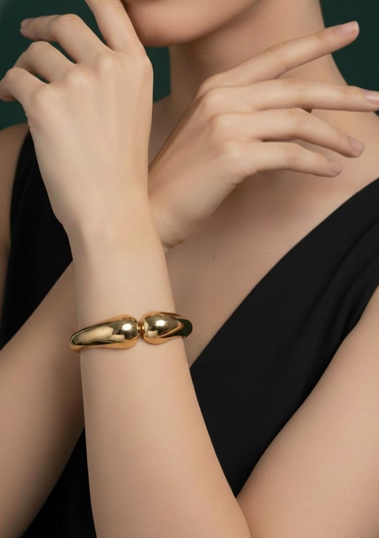 Gold Stainless Necklace - Indya