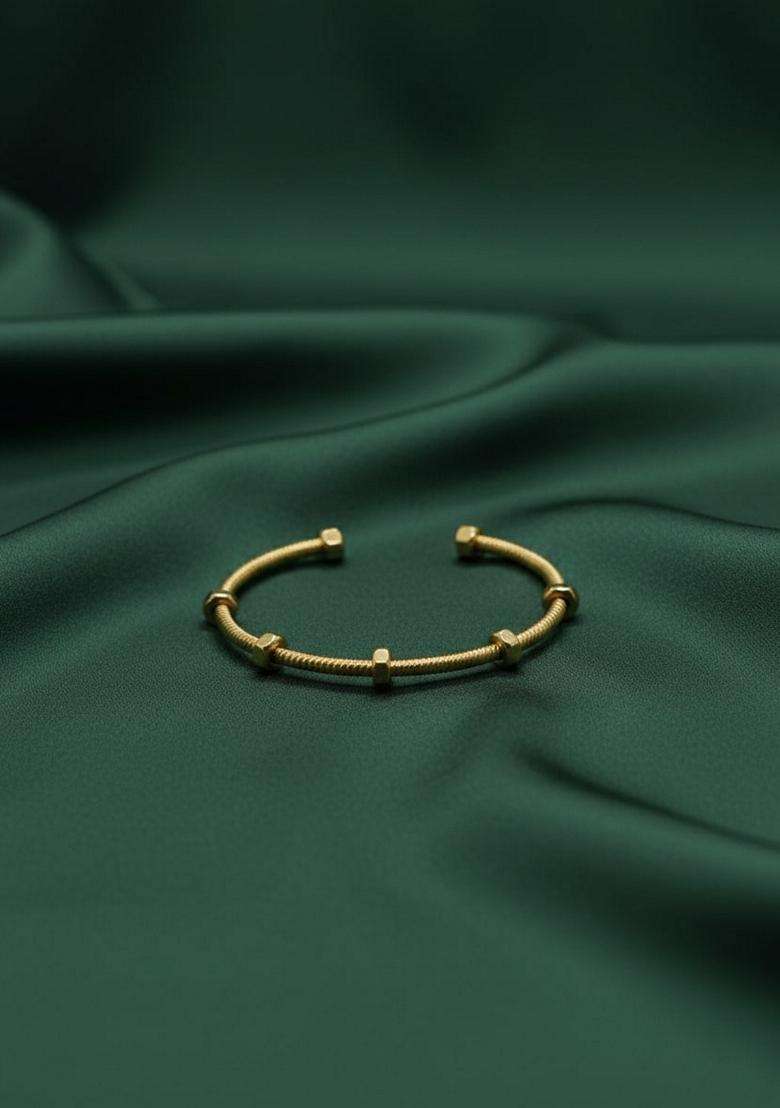 Gold Stainless Necklace - Indya
