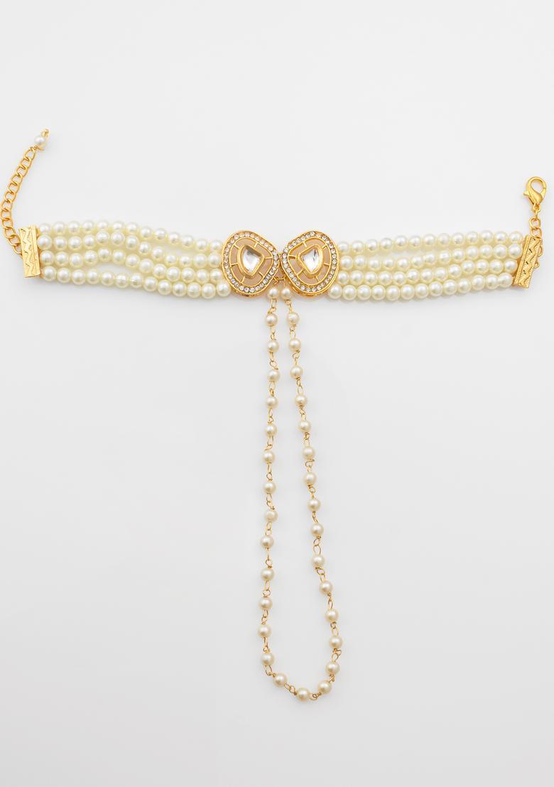 Golden Kundan Alloy Haath Phool - Indya