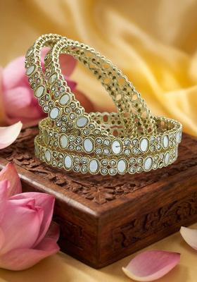 Golden Alloy Bangle