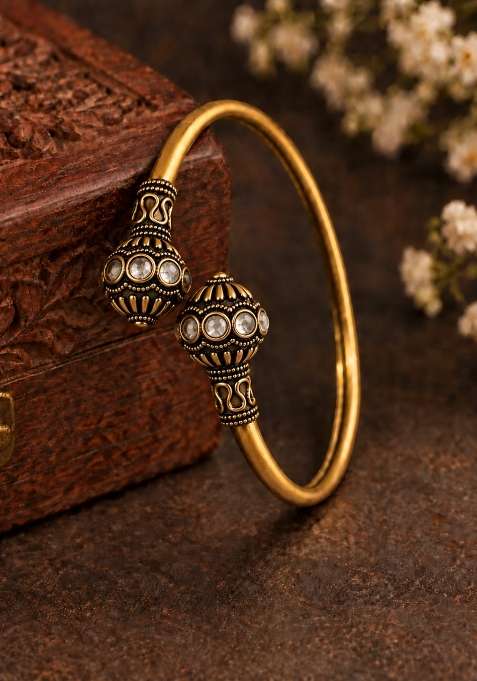 Golden Artificial Stones Alloy Bracelet