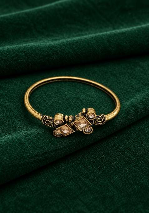 Golden Artificial Stones Alloy Bracelet