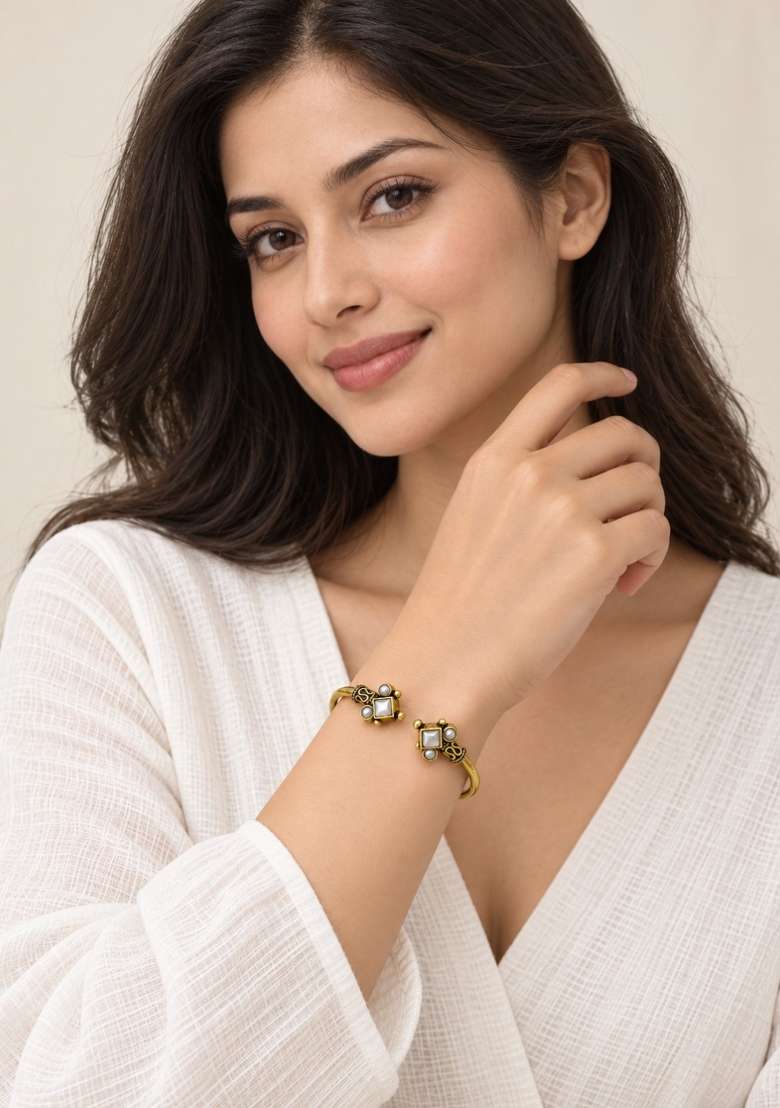 Golden Artificial Stones Alloy Bracelet - Indya