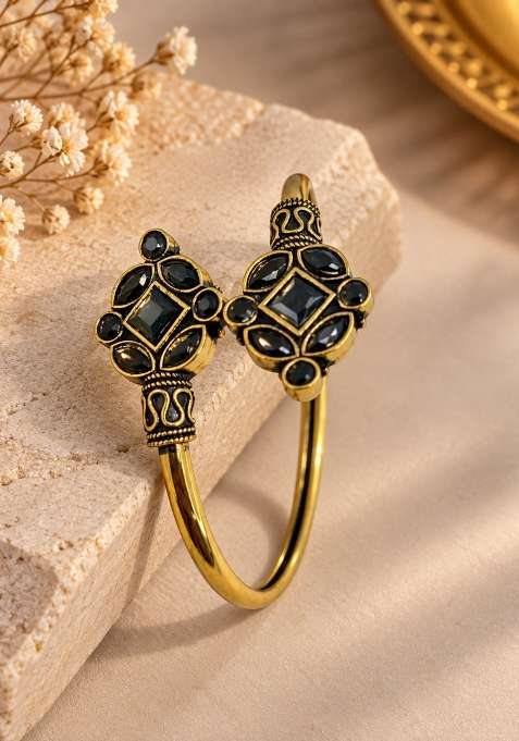 Golden Artificial Stones Alloy Bracelet