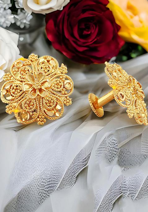 Traditional Alloy Gold Plated Round Stud Earrings