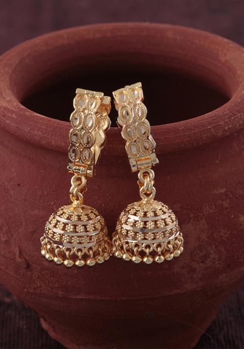 Traditional Alloy Gold Plated Chandbali Earrings