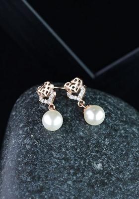 Rose Gold Plated Ad Stone Contemporary Studs Earrings