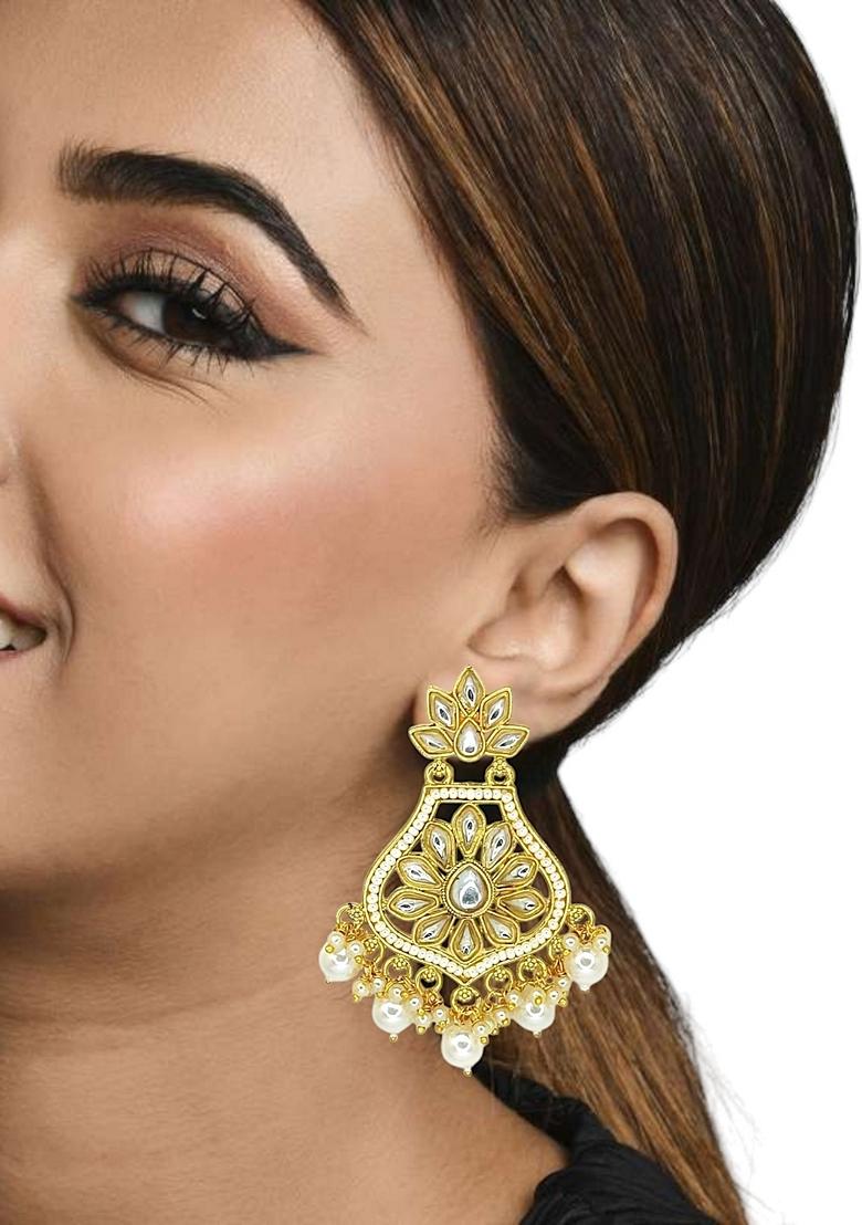 Gold Kundan Studded Earrings